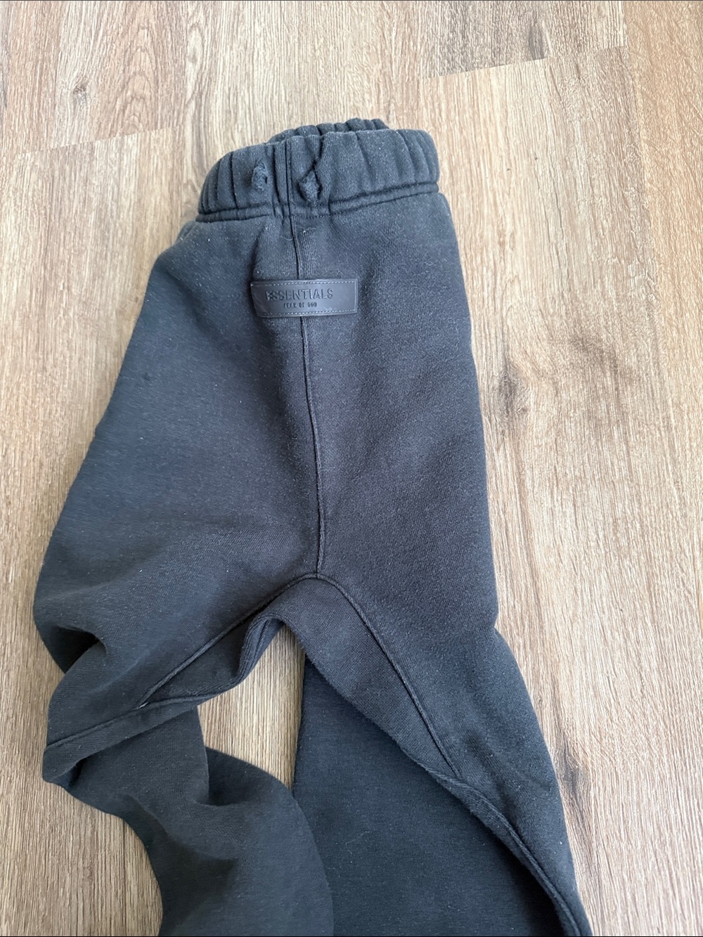 Fear of God Essentials Kids Black Jogger Sweatpants Size 6/7 - Picture 9 of 9